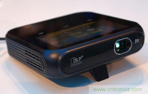 DLP微投掀翻消費(fèi)電子市場(chǎng)，無屏顯示炙手可熱